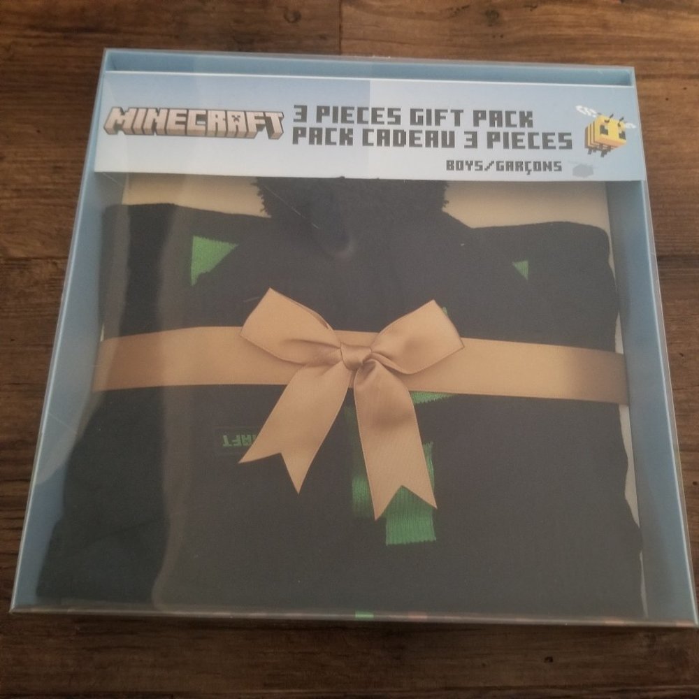 Minecraft 3 piece gift set - Toque, Neck Warmer,  Gloves